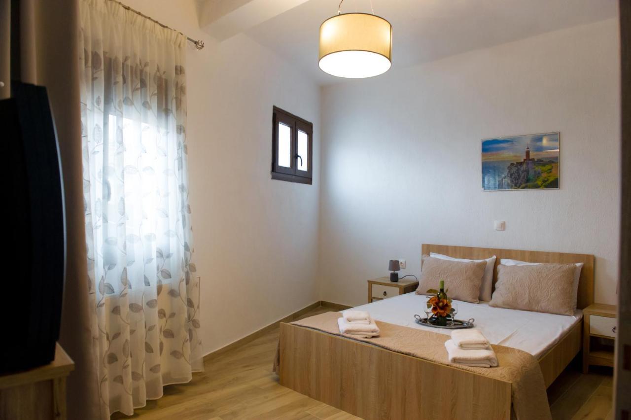 To Petrino Holidays House Metagkitsi Ngoại thất bức ảnh